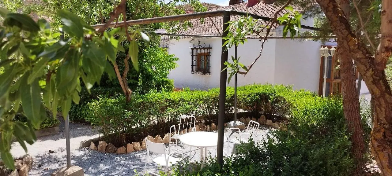 Hotel Casas Cueva Y Cortijo La Tala En Guadix